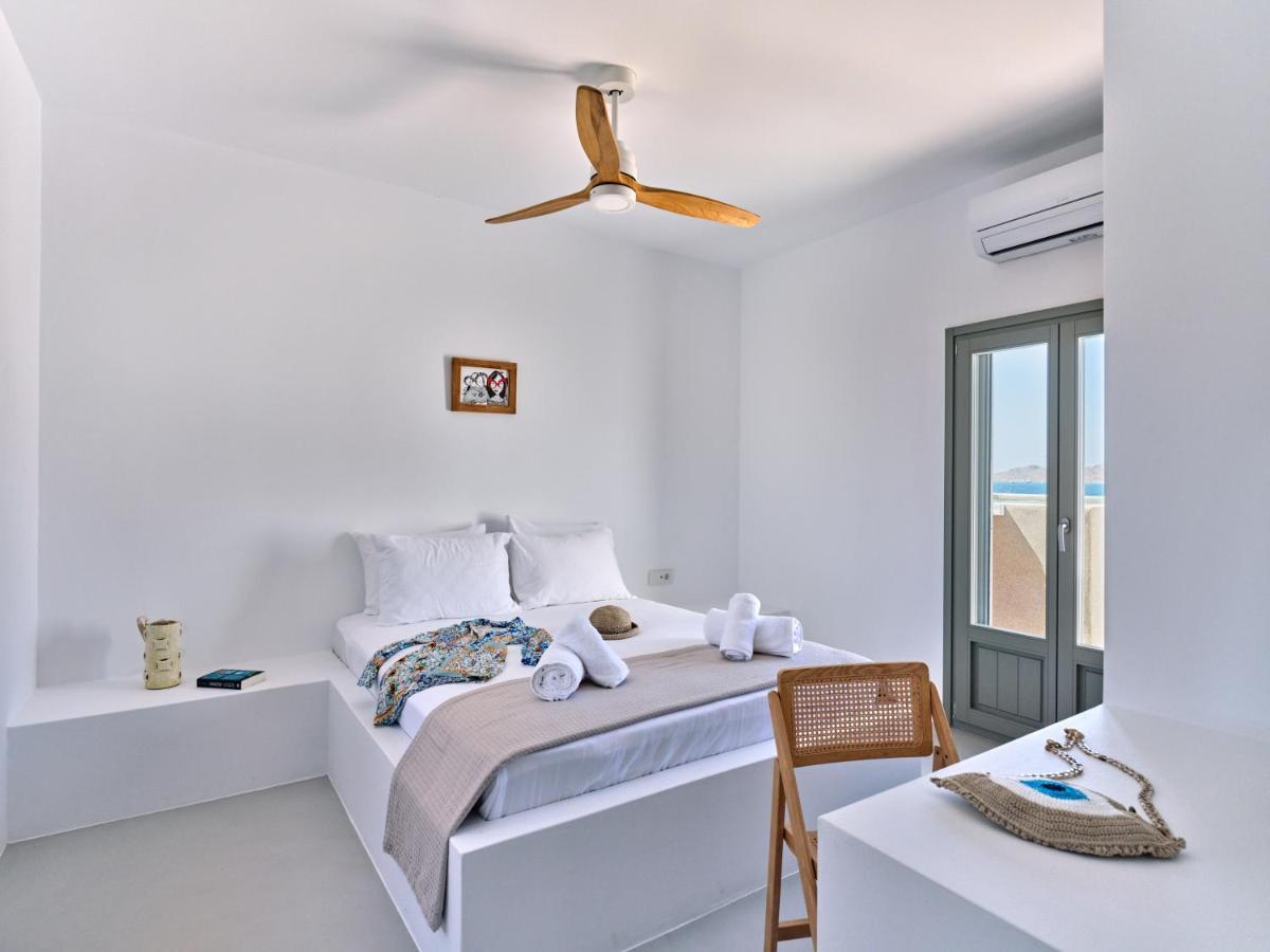 Villa Siora Of Paros - Ammiralis & Castelis à Náoussa Extérieur photo